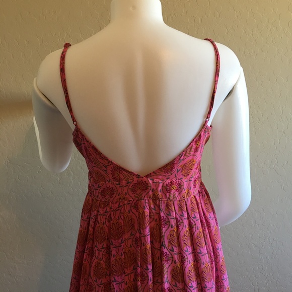 Aryn K - Gorgeous Flowy Maxi Patterned Dress - Picture 5 of 7